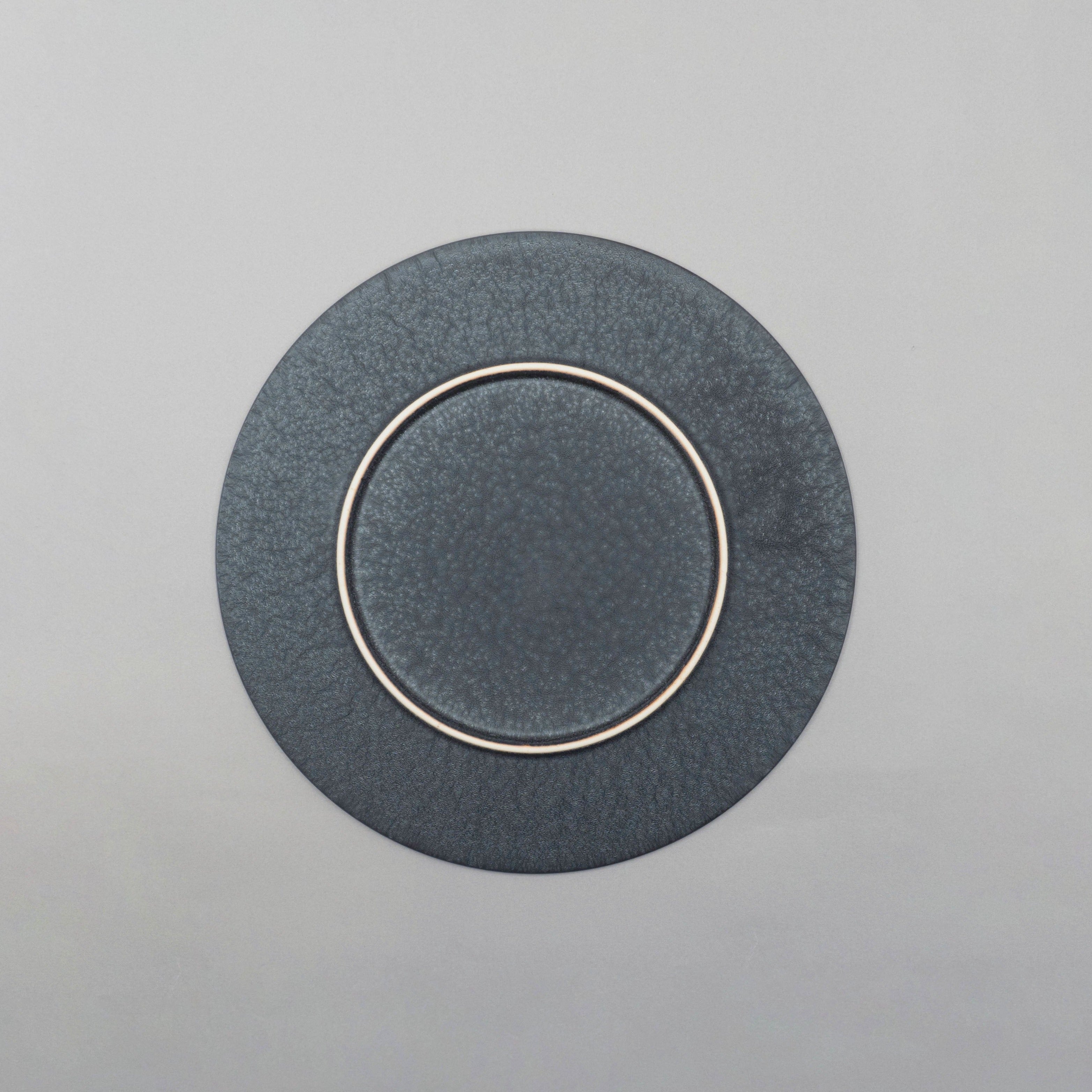 Shibo Plate 27cm, 27cm x 2.7cm