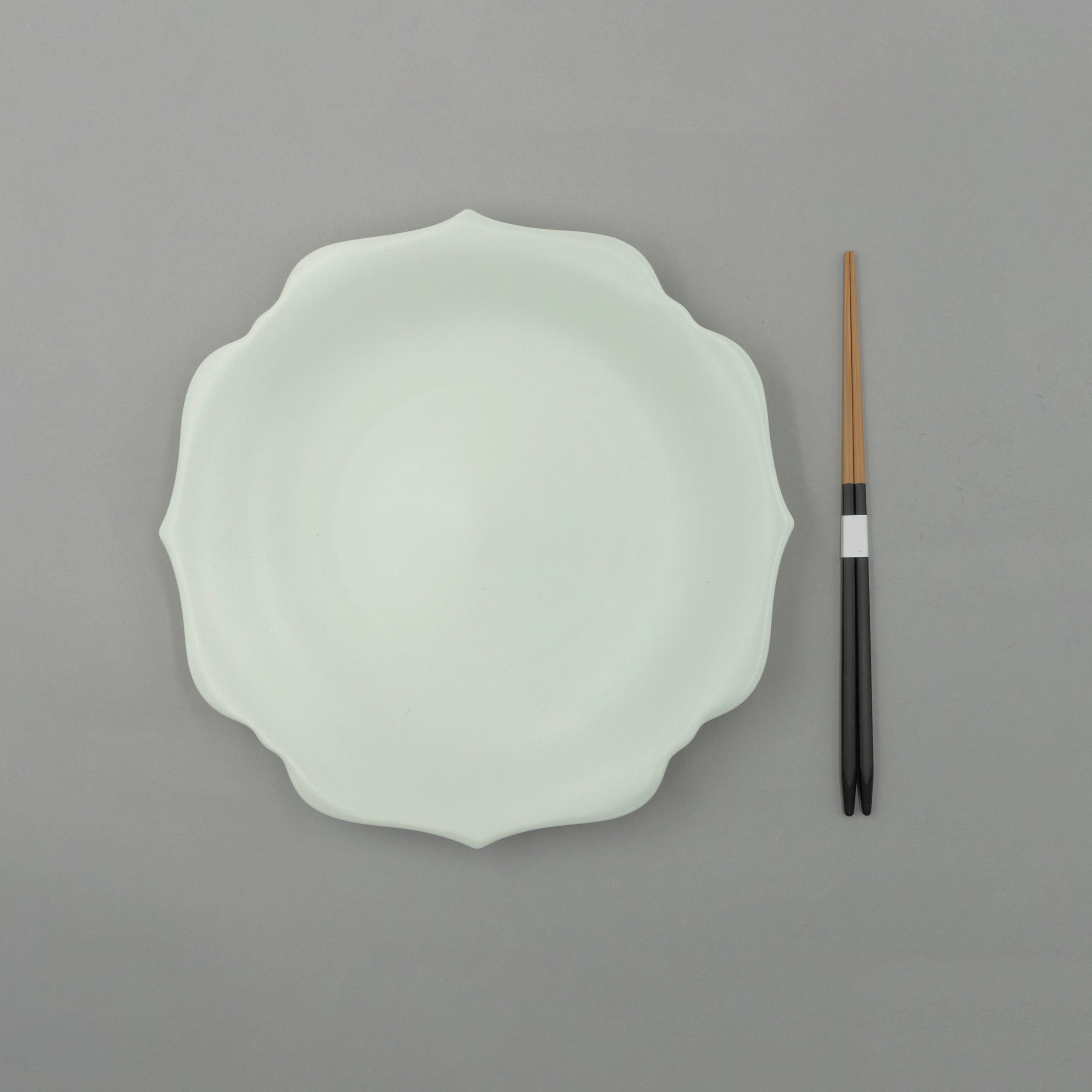 Blue White Plate, 25.5cm x H2.9cm