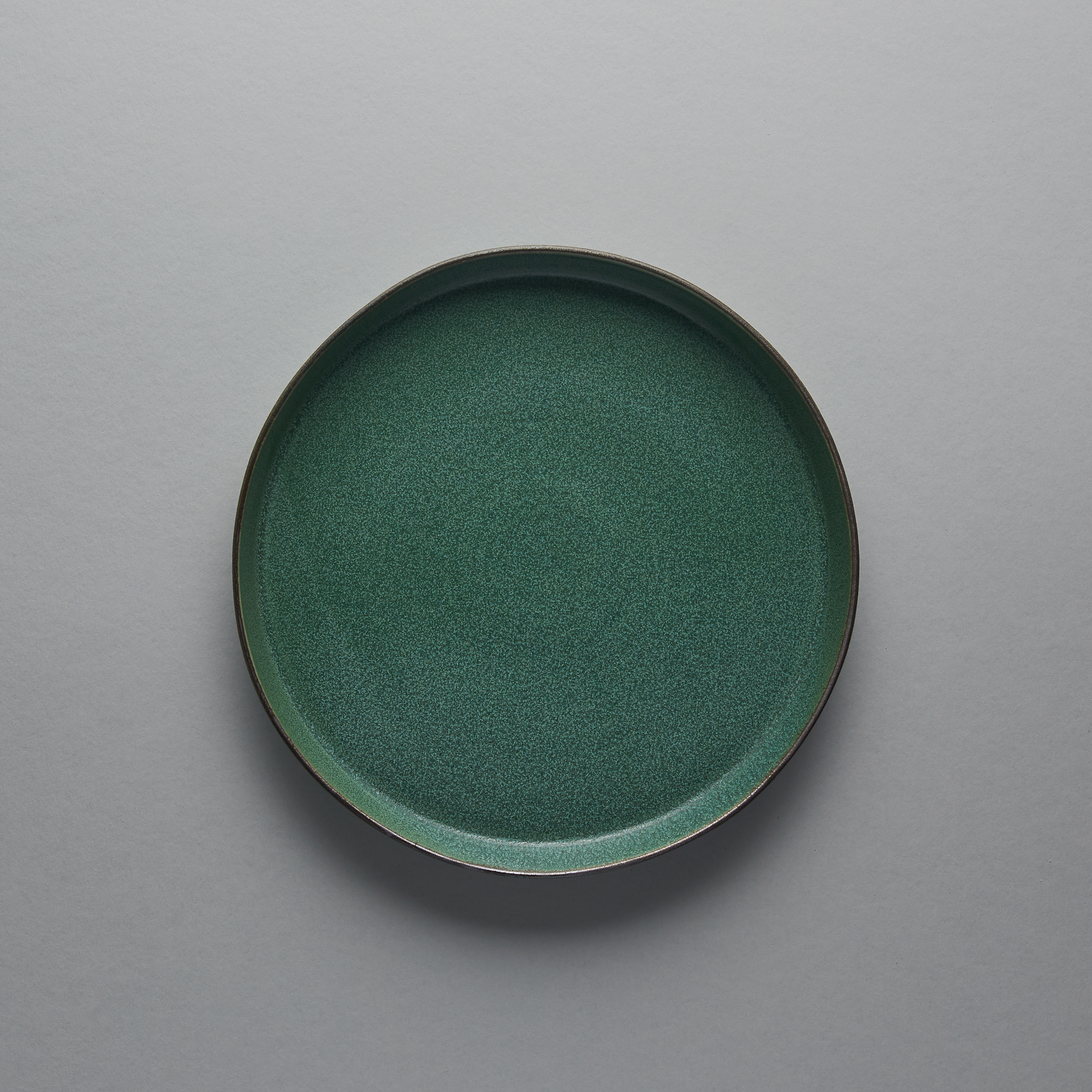 Short Rim Plate 25cm, 25cm x 3cm