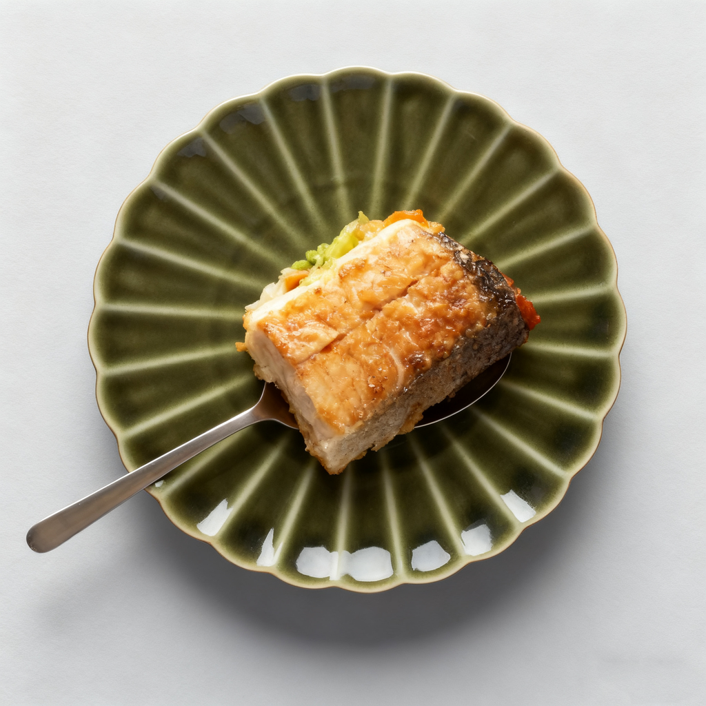 Oribe Kiku Plate 20cm, 20.3cm x 3.2cm