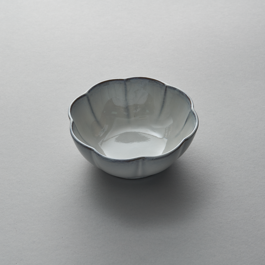 Ribbed Bowl, White, 15cm x 15cm x 6cm