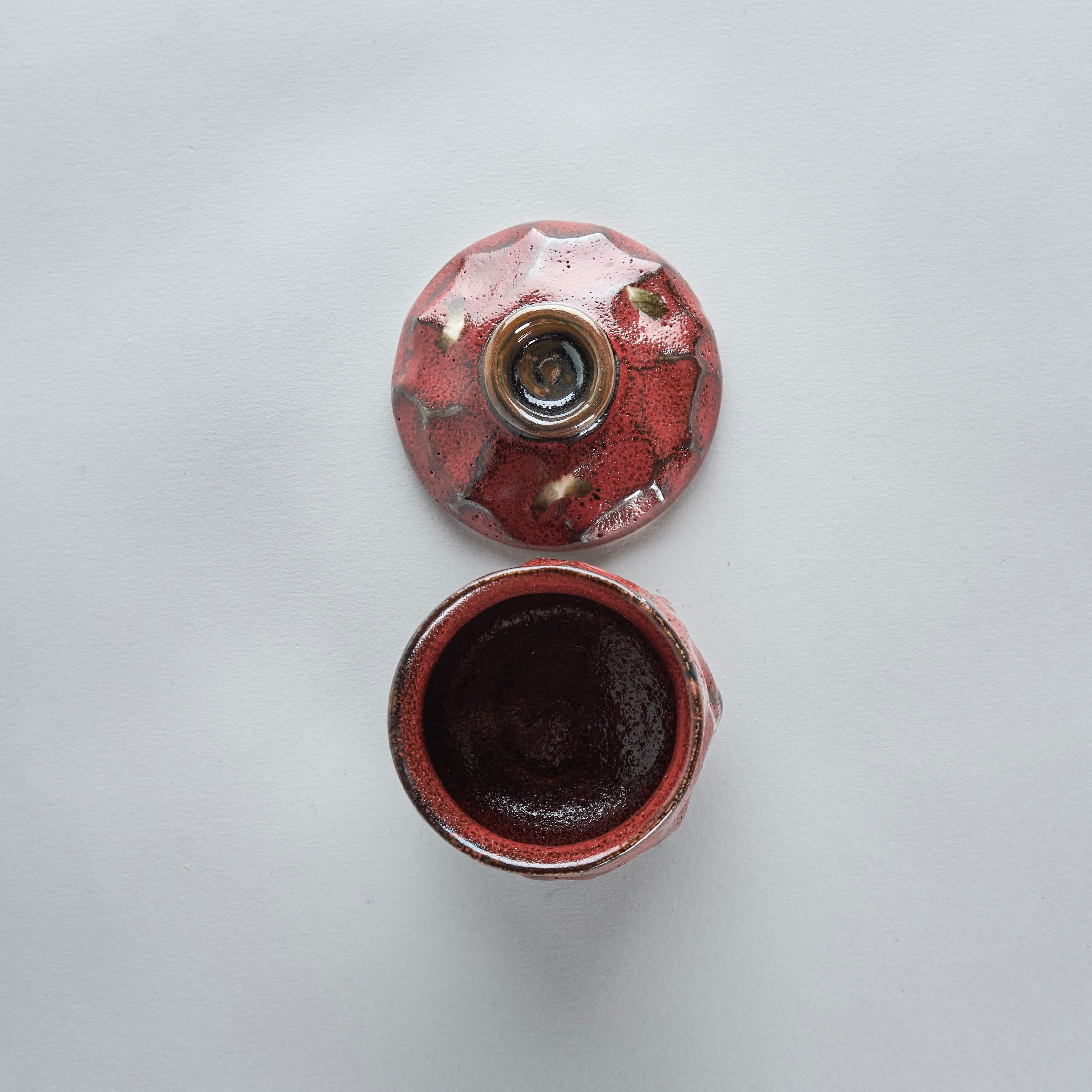 Cup Red, 8.5cm x 8.5cm