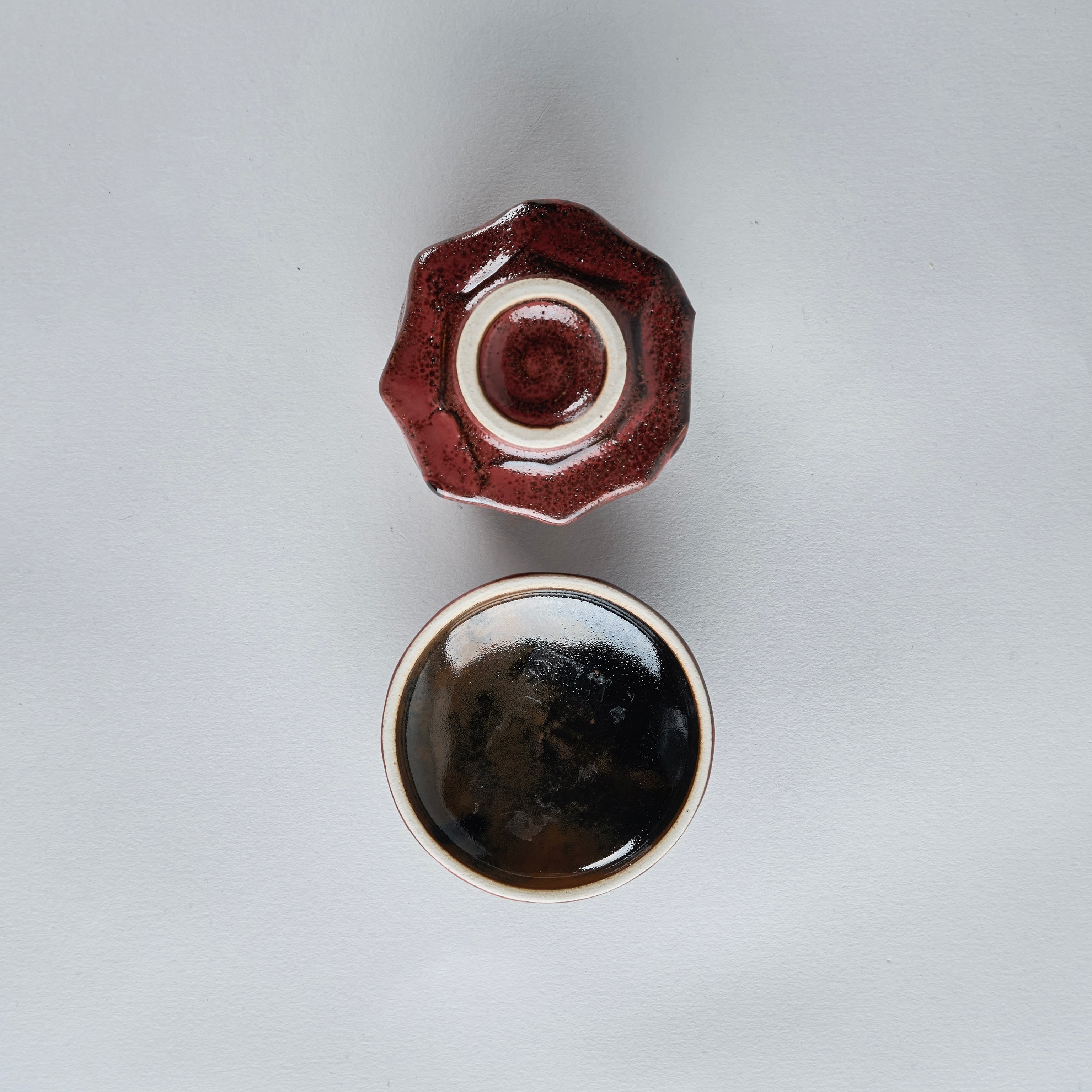 Cup Red, 8.5cm x 8.5cm