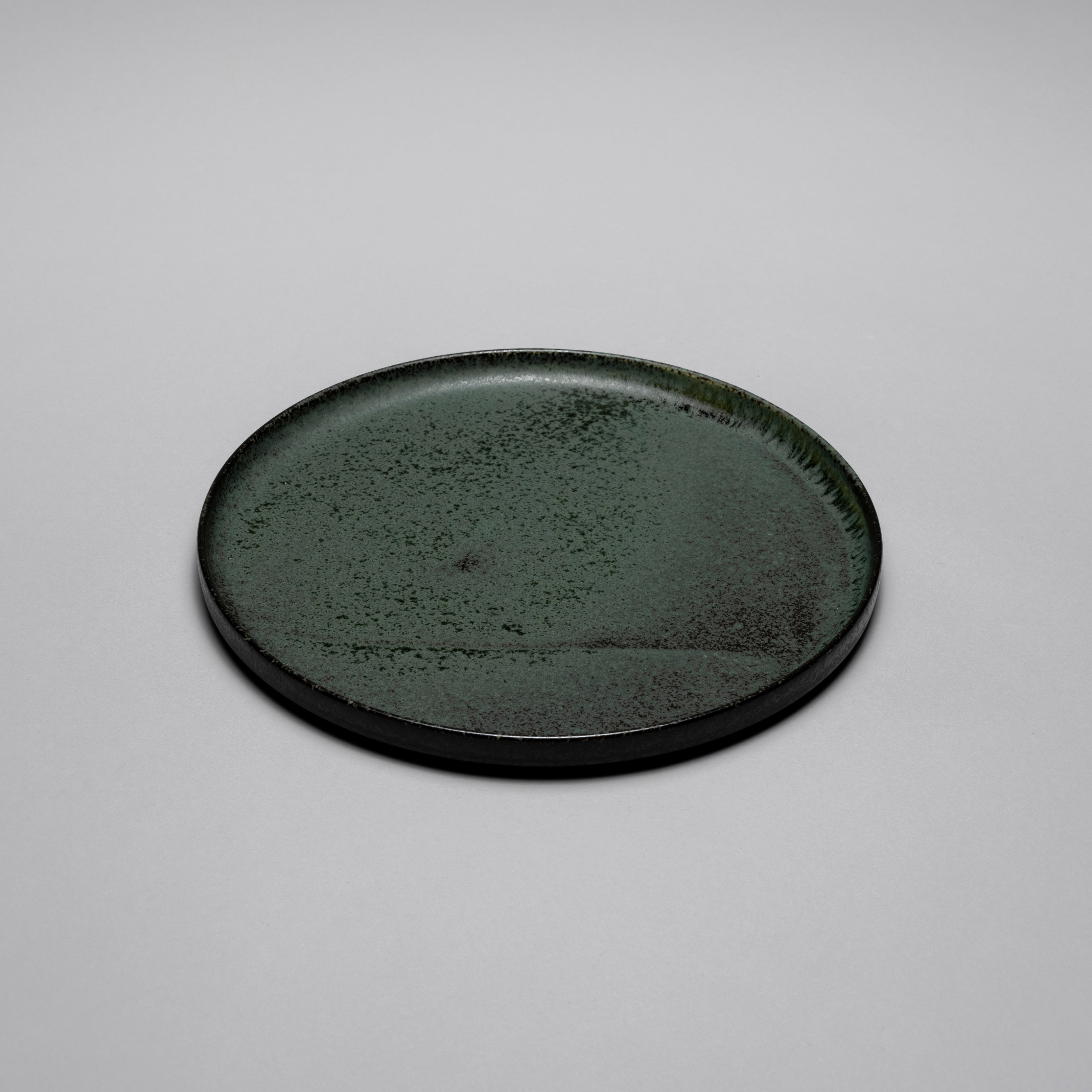 Rim Plate, 26.9cm x H1.5cm