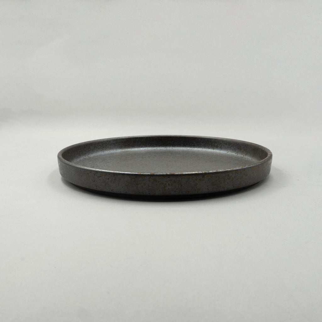 Rim Plate, 23.1cm x H2.6cm
