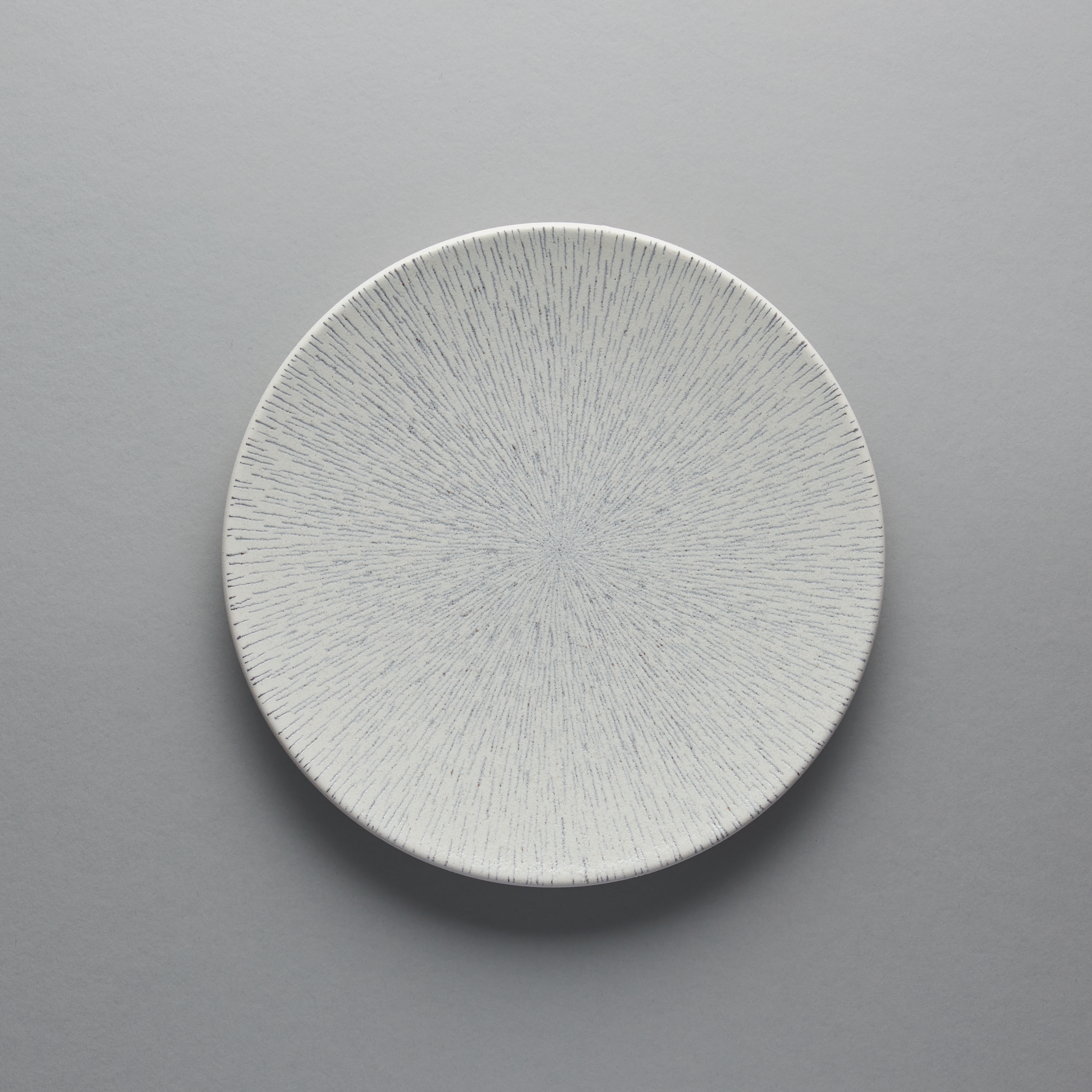 Plate 27.7cm, 27.7cm x 2.7cm