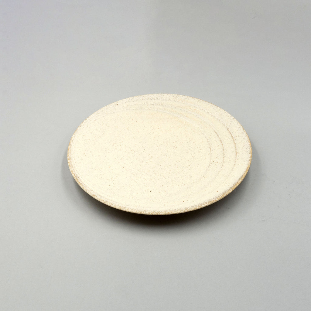 Kigoromo Plate, 23.7cm x H2.9cm