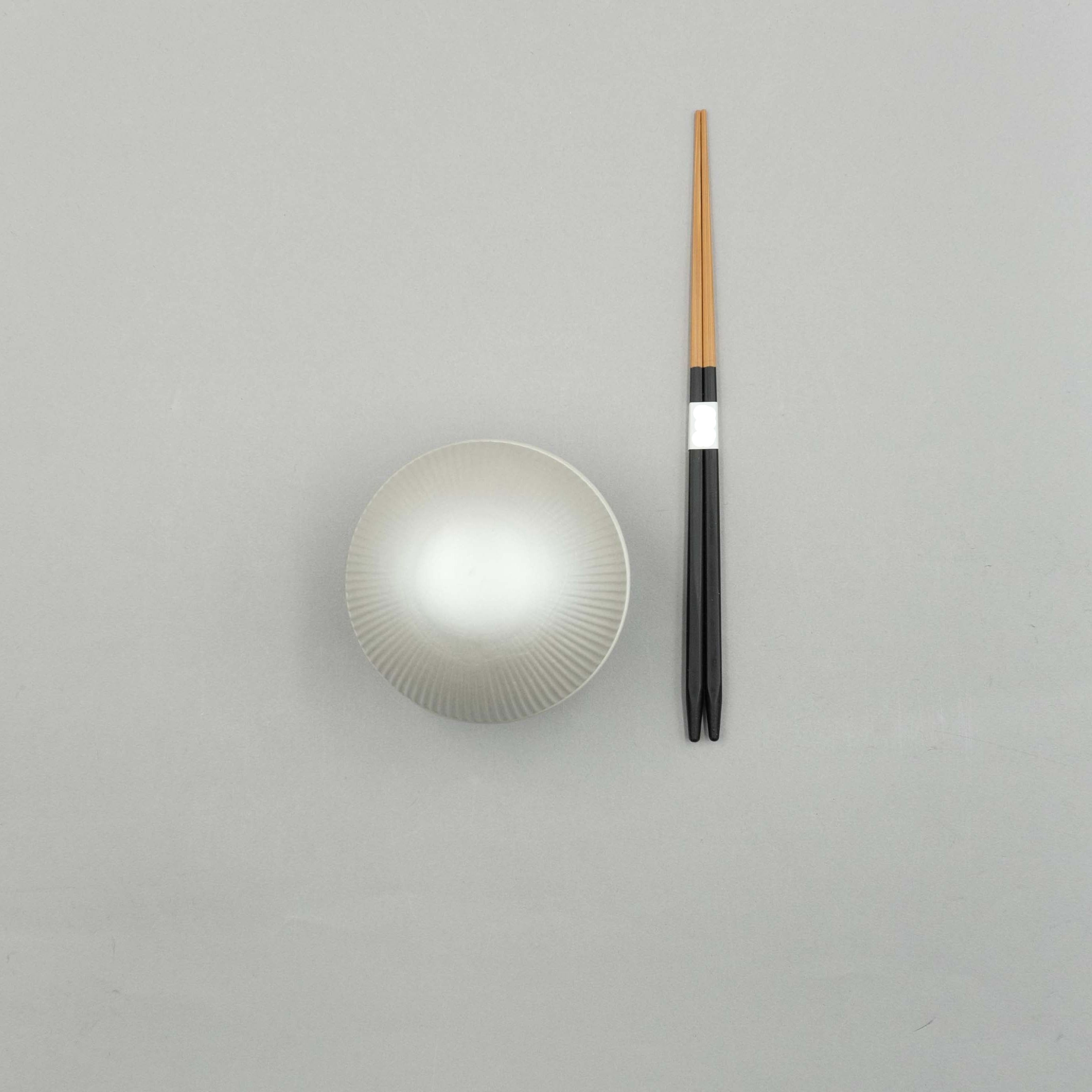 Lidded Bowl Silver, 9.5cm x 8.5cm